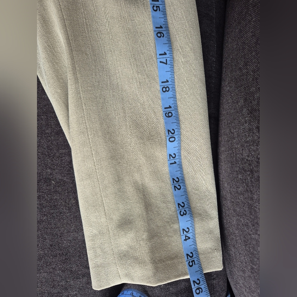 L Tommy Bahama men's Beige Blazer - Picture 14 of 16